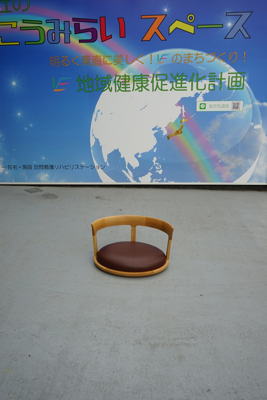 japanse stoel.jpeg
